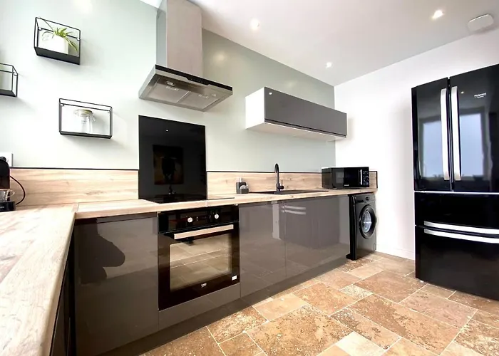 Le Loft - Bain Jacuzzi Et Sauna * Nîmes